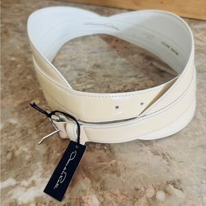Oscar de la Renta White Leather Belt with Gold Lettering